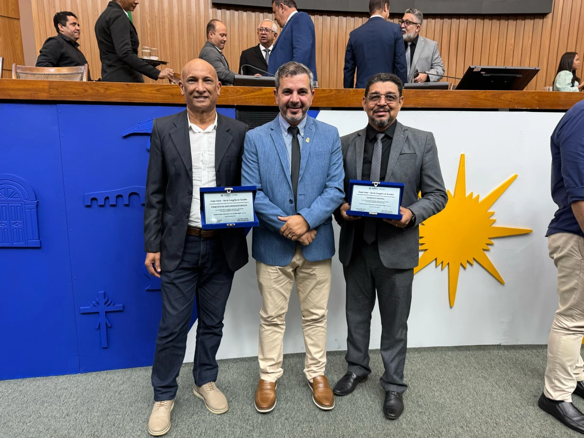 Em solenidade do Dia do Evangélico, Wiston Gomes homenageia pastores do Bico e de Palmas