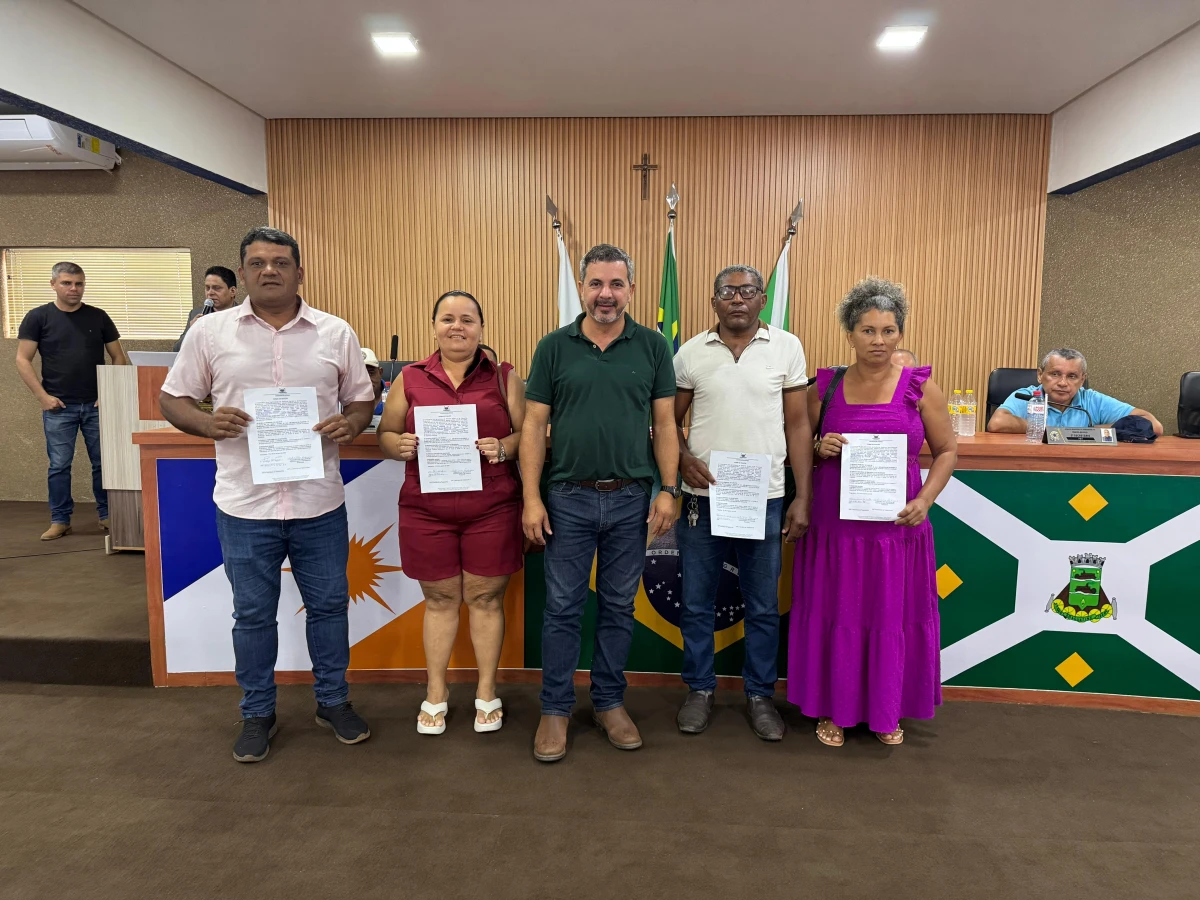 Wiston Gomes fortalece agricultura familiar com entrega de motocultivadores