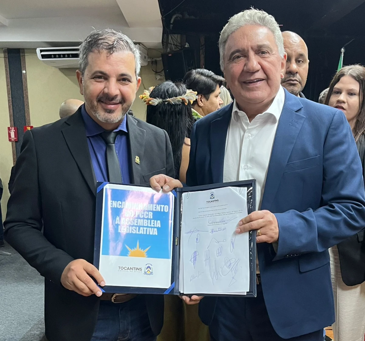 No Dia dos Professores, Wiston Gomes comemora envio do PCCR da Educação à Assembleia Legislativa